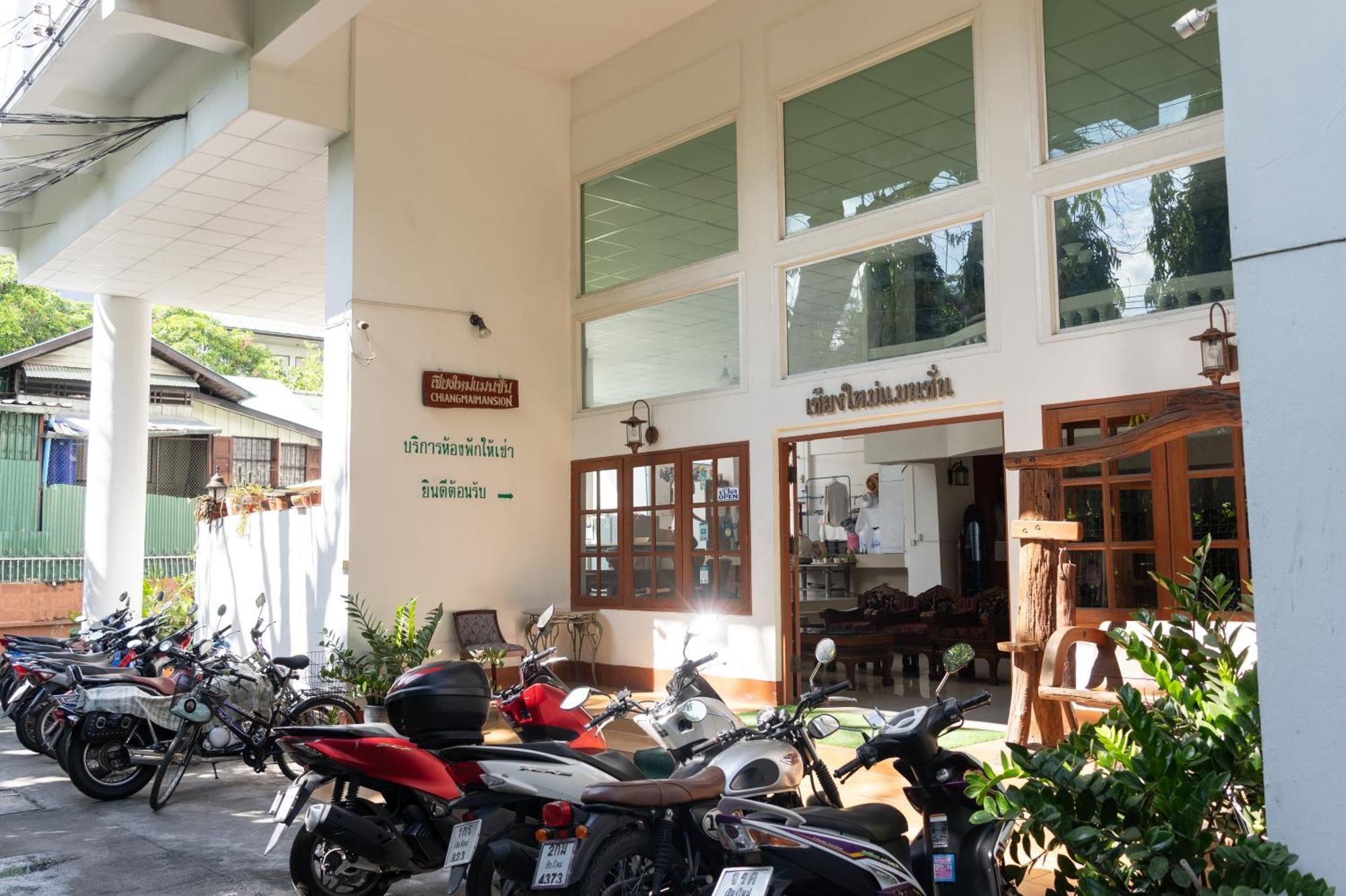 Chiang Mai Mansion Hotel Exterior photo
